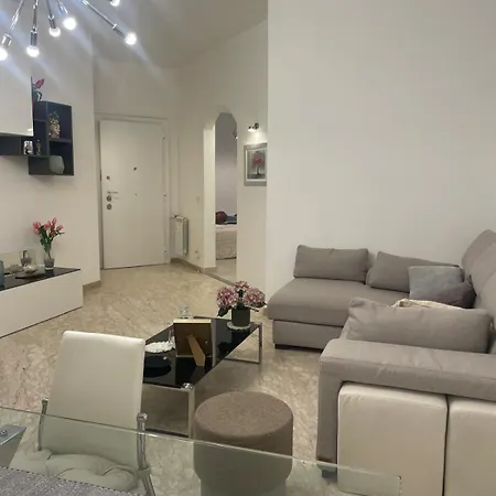Apartamento Dama Maria Elena - 1 Min Walk To Valle Aurelia Metro