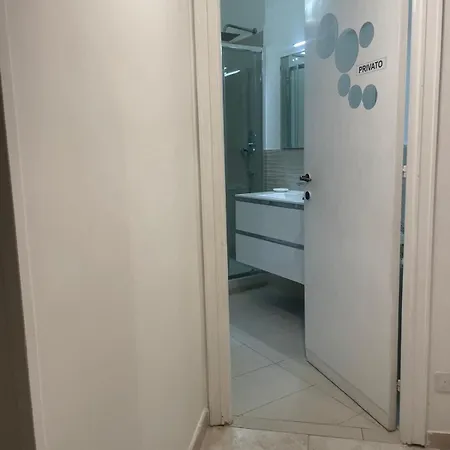 Dama Maria Elena - 1 Min Walk To Valle Aurelia Metro * Roma